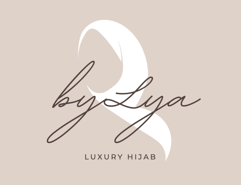 Logo By lya